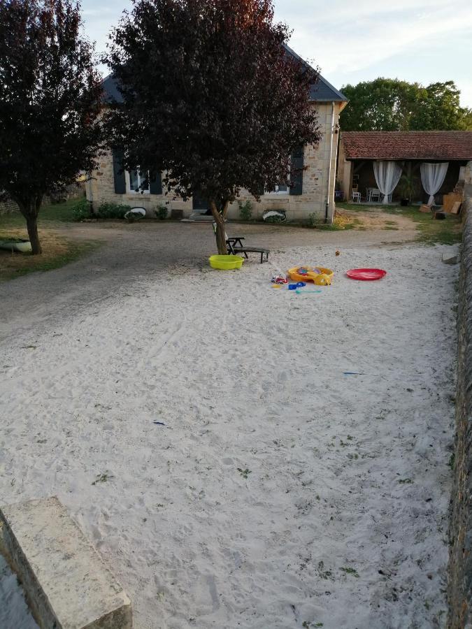 Ecole De La Route Bleue Bed and Breakfast Moiry Exteriör bild
